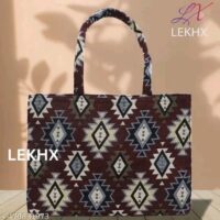 Trendy Fancy Women Handbags Material: Canvas - Image 18