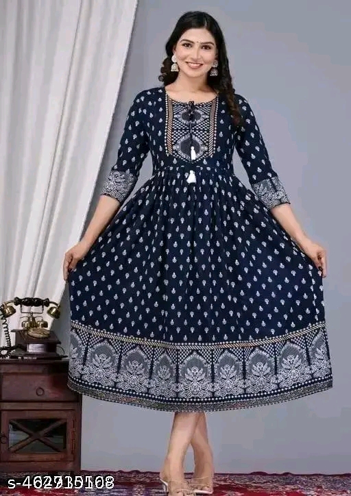 ms_yi21d_512_462715108 *Women Rayon Myra Petite Kurtis* Flipstock